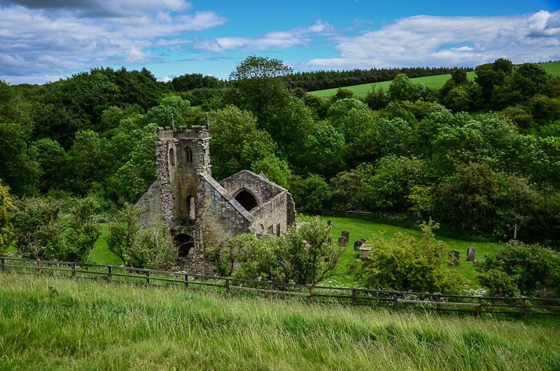 90 - Yorkshire Wolds i Wharram Percy, czyli makowa Anglia