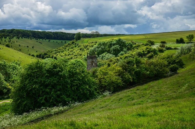 98 - Yorkshire Wolds i Wharram Percy, czyli makowa Anglia