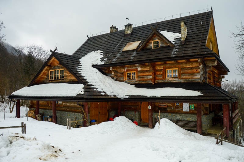 127 - W Bieszczadach w niepogodę. Góry i knajpy