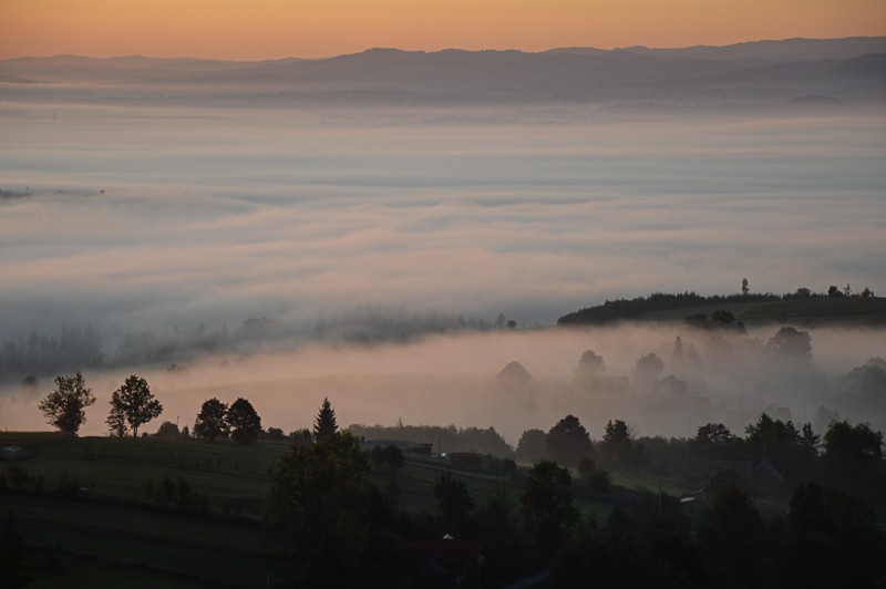 Wschód słońca nad Orawą