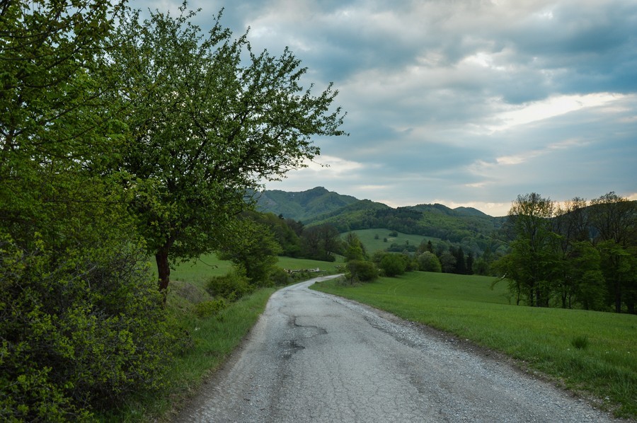 62 - Góry Strażowskie.  Rohatá skala i Ostrá Malenica