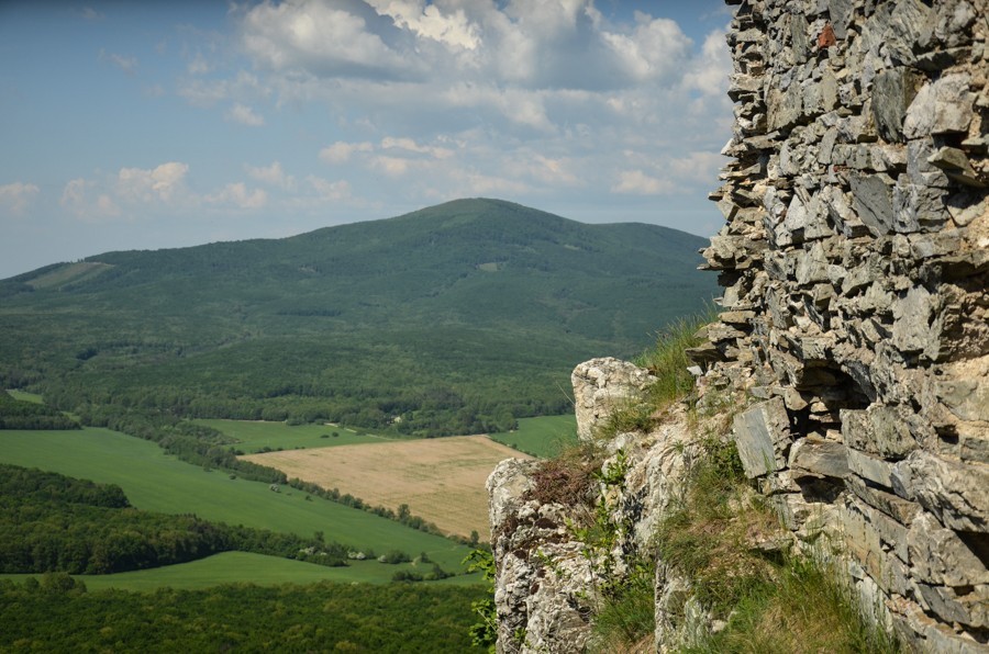 102 - Góry Trybecz (Tribeč): zamek Gýmeš i Veľký Tribeč