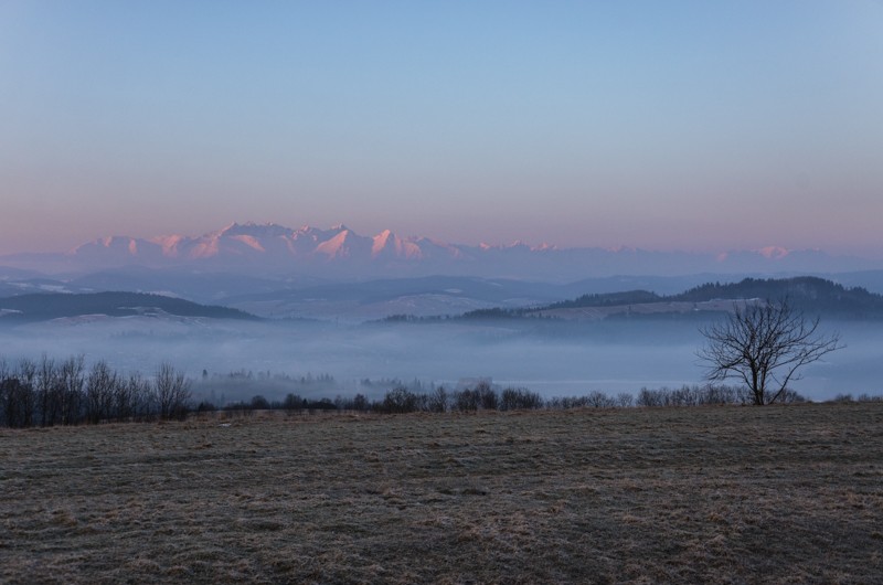 19 - Wschód słońca nad Przełęczą Snozka