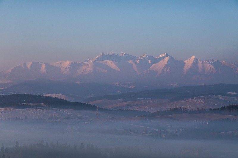 69 - Wschód słońca nad Przełęczą Snozka