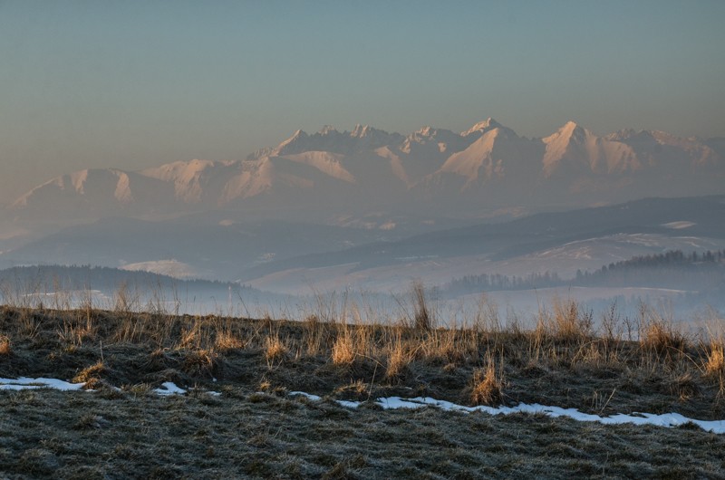 Tatry z przełęczy Snozka