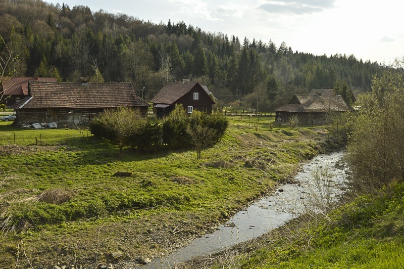 56 - Wola Michowa, Mików i Smolnik przez przełęcz Żebrak